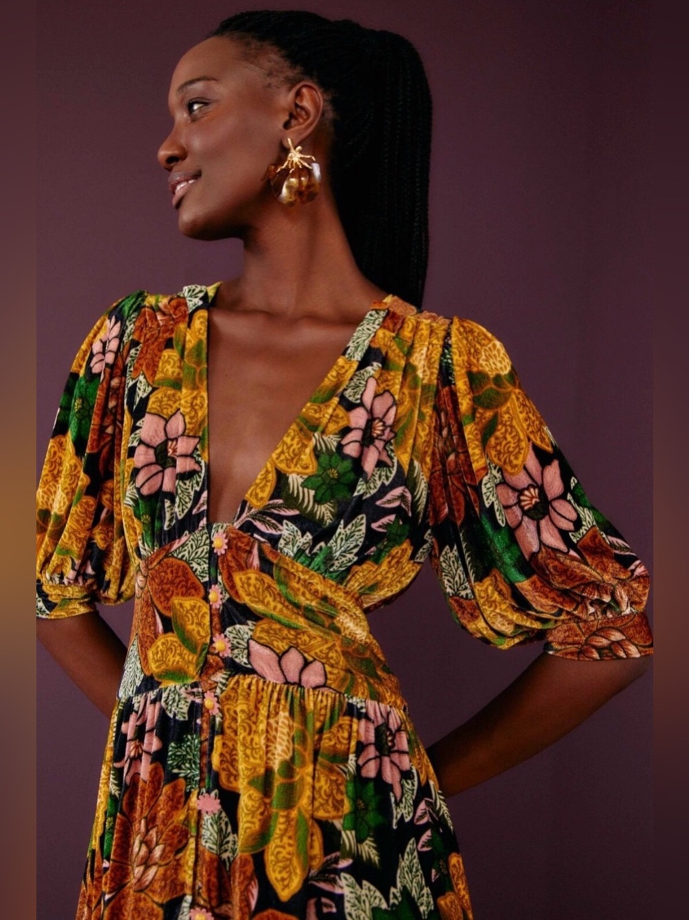 NWT FARM Rio Garden Black Floral Velvet Midi Dress Size Medium - Picture 7 of 7